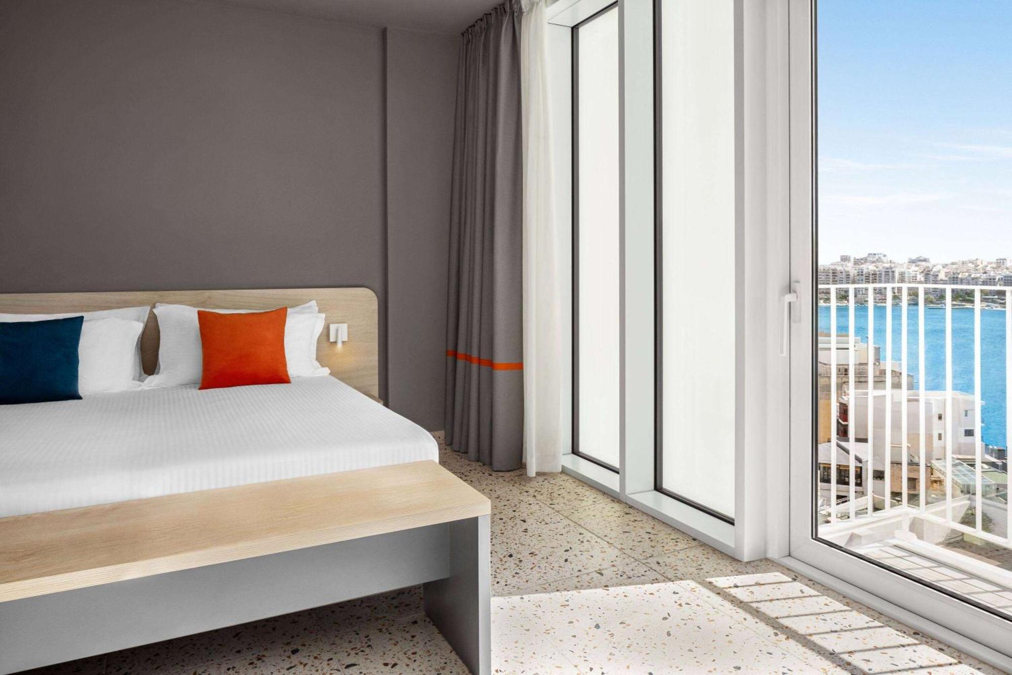 Quadro Hotel, Trademark Collection By Wyndham San Julián Exterior foto