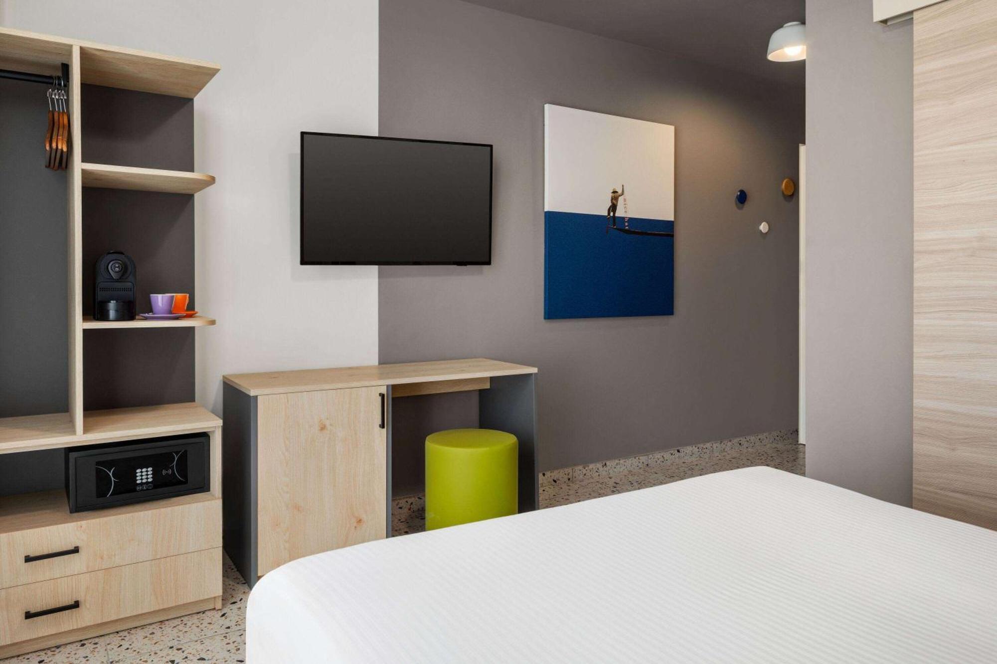 Quadro Hotel, Trademark Collection By Wyndham San Julián Exterior foto